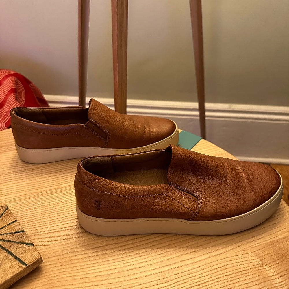 Frye Lena slip on leather shoes sneakers